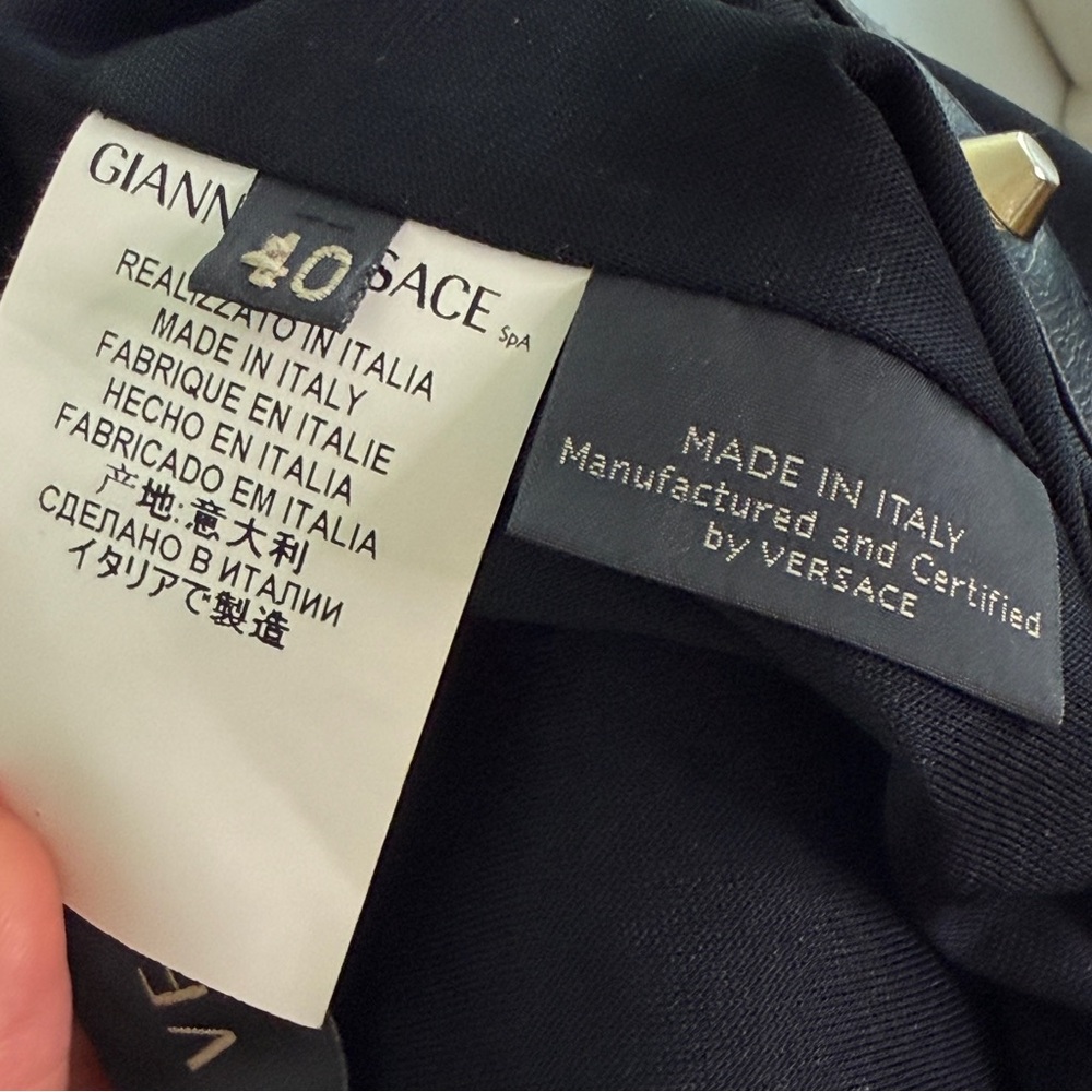 RARE authentic vintage Versace black dress S/S 2012. - Picture 9 of 15